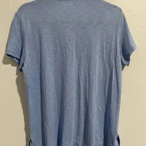 Vineyard vines top M light blue - Picture 5 of 6